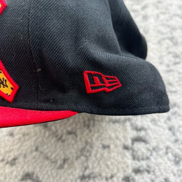 New York Yankees New Era 59FIFTY Fitted Baseball Hat Cap 7 5/8 - Picture 4 of 7